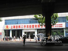 �齫������������Ƶ�������̾��ӳ�Ϊ��ǹ����20�����˶�������10��...